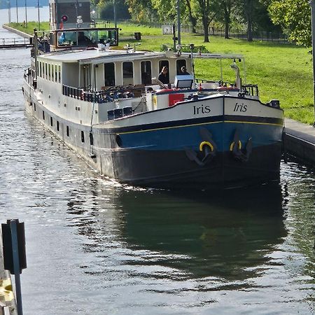 Hotelboat Iris Groningen Zewnętrze zdjęcie