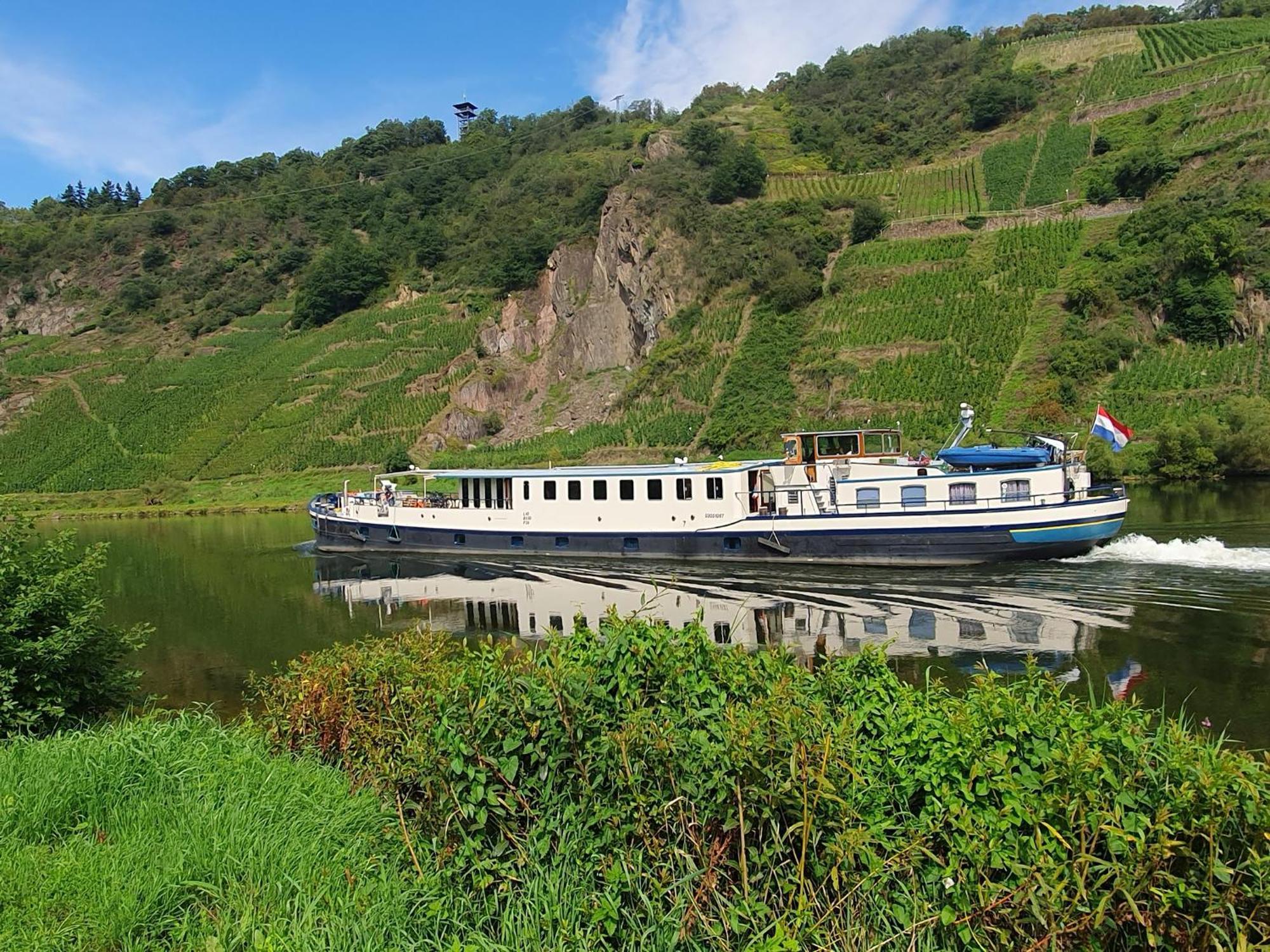 Hotelboat Iris Groningen Zewnętrze zdjęcie