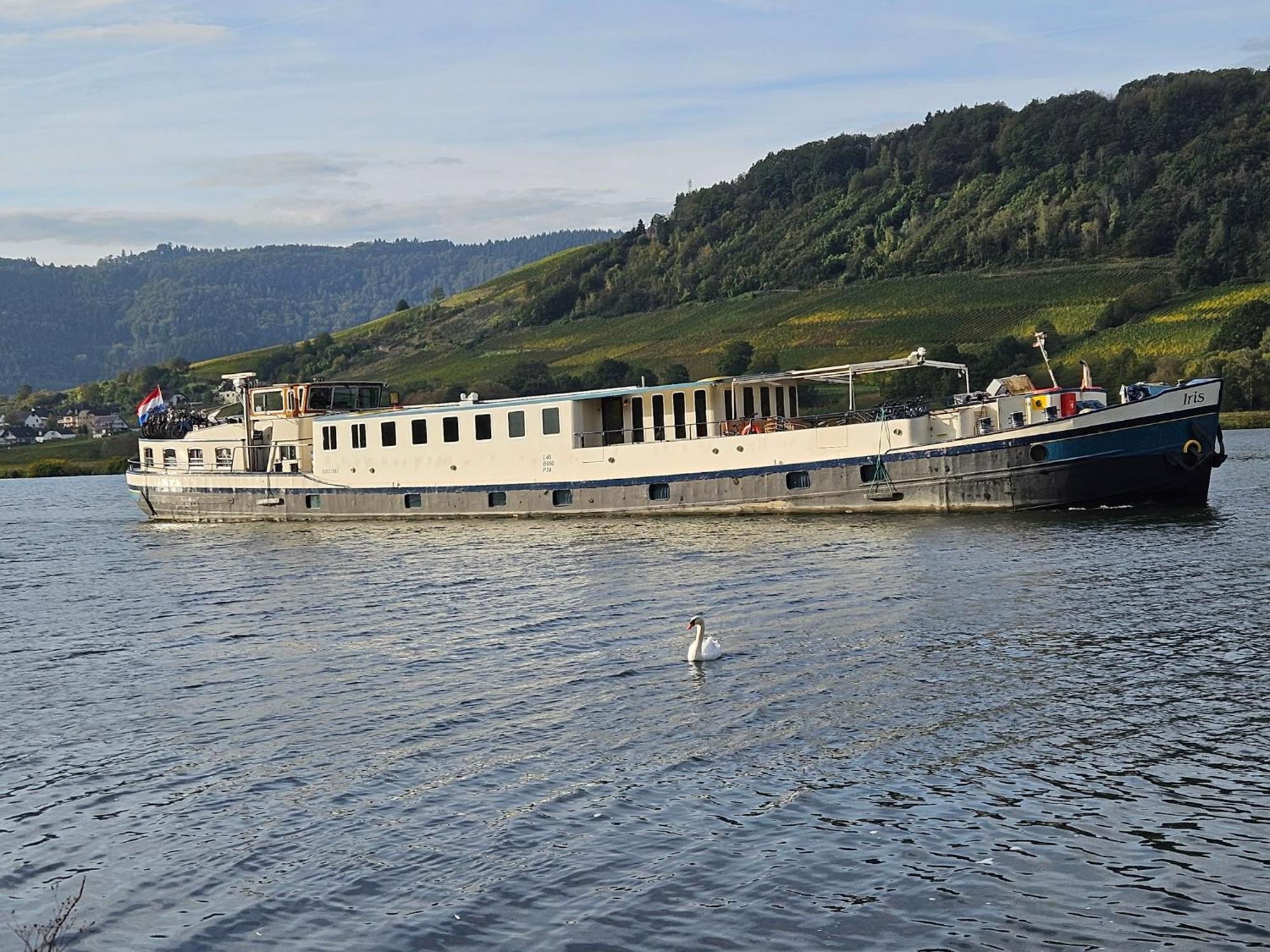 Hotelboat Iris Groningen Zewnętrze zdjęcie
