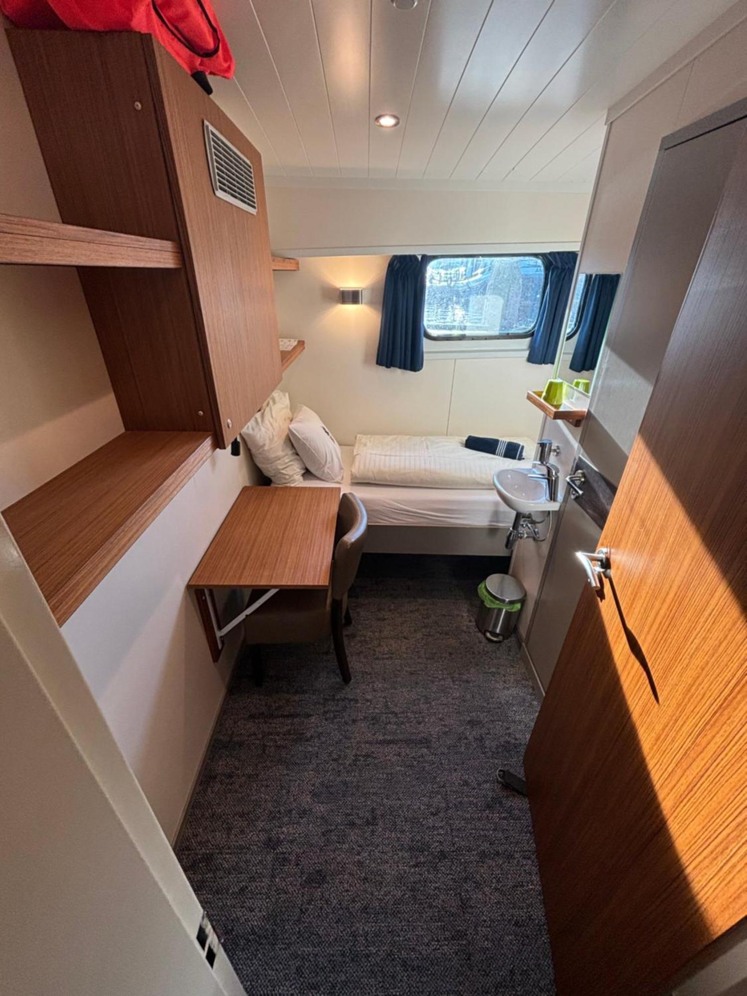 Hotelboat Iris Groningen Zewnętrze zdjęcie